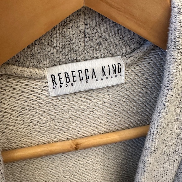 Rebecca King Three Way Sweater in Salt & Pepper - Picture 6 of 8